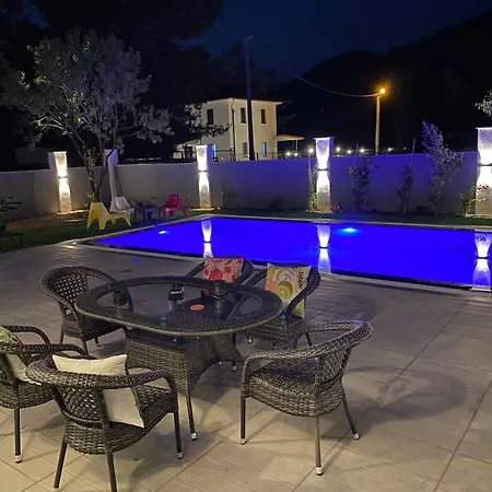 Villa Lotus In Camli Village, Jacuzzi And Pool *